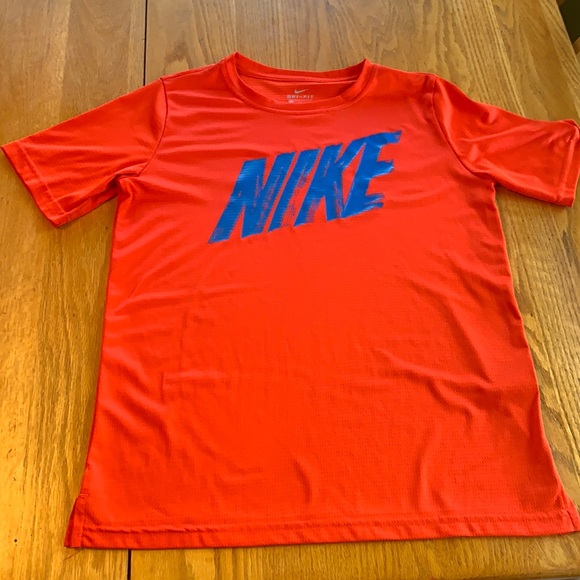 Nike Other - Kids Nike t-shirt